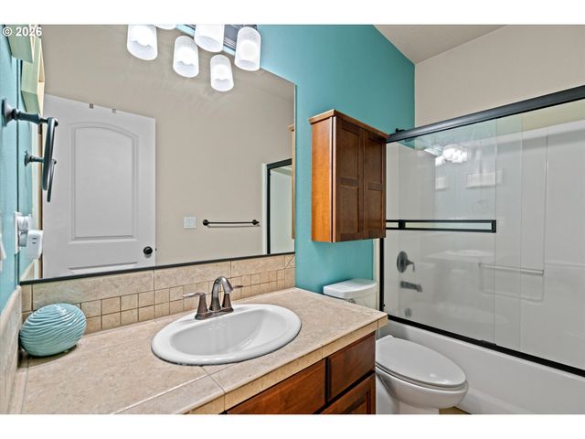 14707 SUGARPINE St, Oregon City, OR 97045