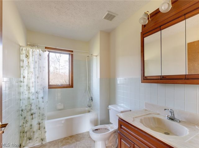 7107 Chatham Road, Medina, OH 44256