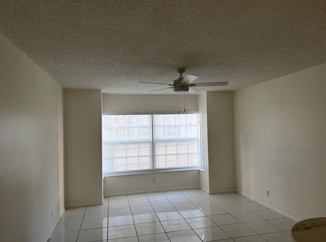 2181 NE 67th Street 603, Fort Lauderdale, FL 33308