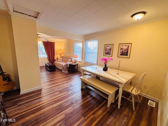 1644 Redwood Drive, Kingsport, TN 37664