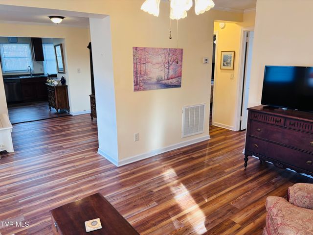 1644 Redwood Drive, Kingsport, TN 37664