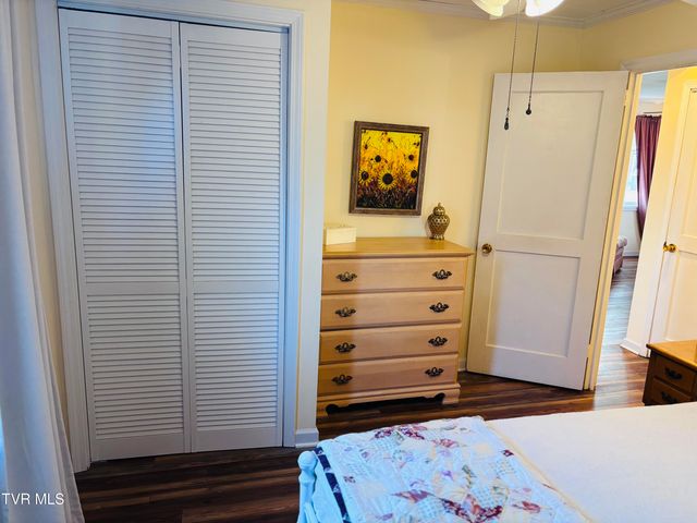 1644 Redwood Drive, Kingsport, TN 37664