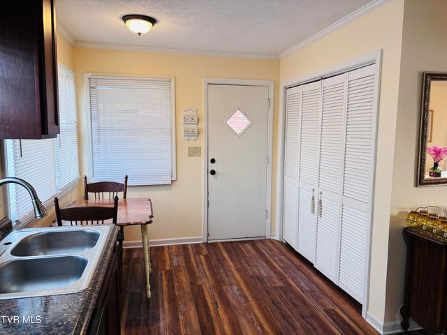 1644 Redwood Drive, Kingsport, TN 37664