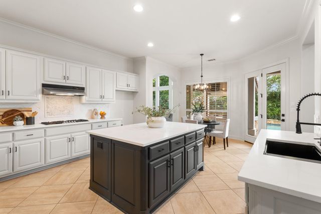 11904 Bristlewood CV, Austin, TX 78732
