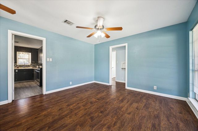 329 Robin Street, Deer Park, TX 77536