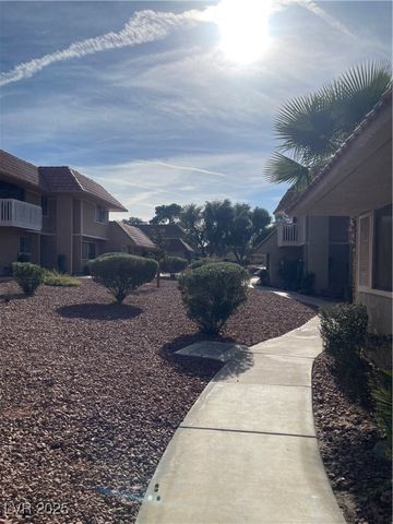 2482 Paradise Village Way, Las Vegas, NV 89120
