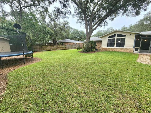 665 Saint Lucia Cove, Niceville, FL 32578