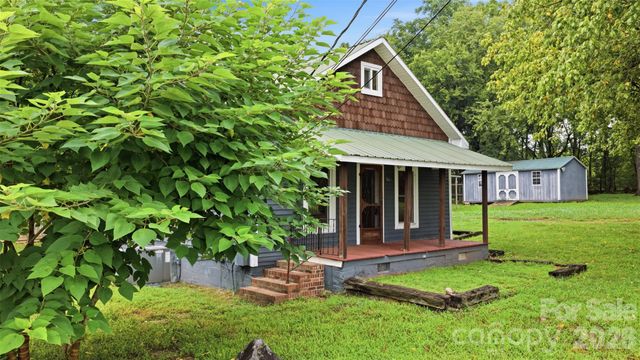 3466 Roberta Road, Concord, NC 28027
