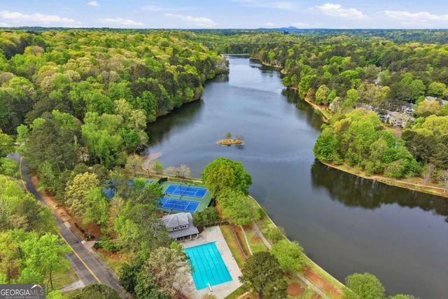 140 Hillside Lane, Roswell, GA 30076