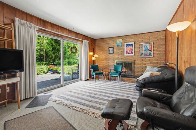 2230 Manchester Road, Ann Arbor, MI 48104