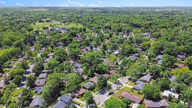 2230 Manchester Road, Ann Arbor, MI 48104