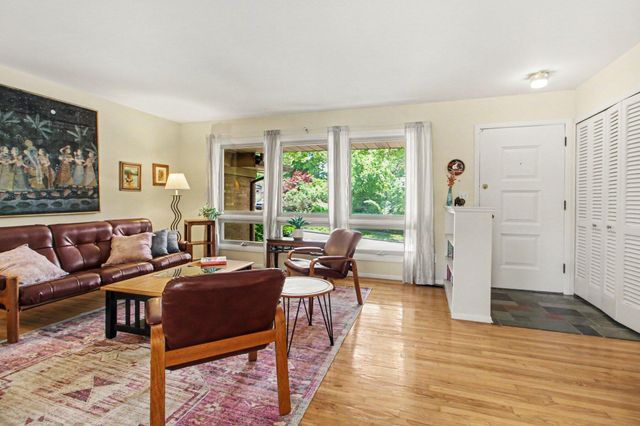 2230 Manchester Road, Ann Arbor, MI 48104