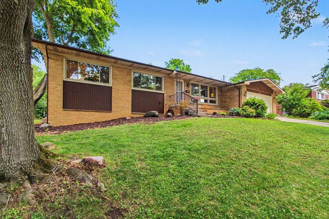 2230 Manchester Road, Ann Arbor, MI 48104