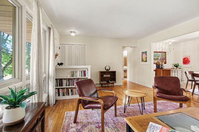 2230 Manchester Road, Ann Arbor, MI 48104