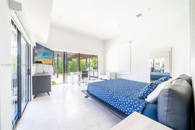 766 NE 96th St, Miami Shores, FL 33138