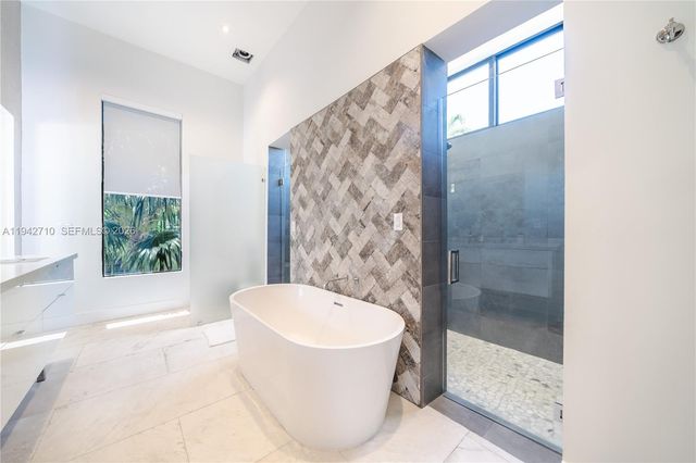 766 NE 96th St, Miami Shores, FL 33138