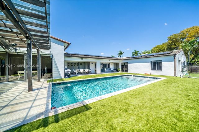 766 NE 96th St, Miami Shores, FL 33138