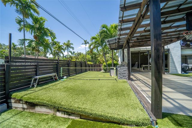 766 NE 96th St, Miami Shores, FL 33138