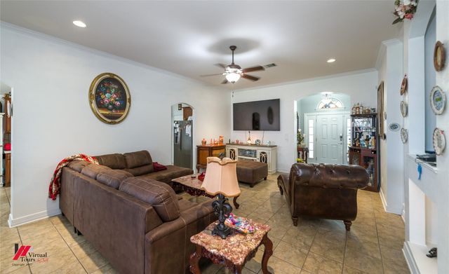 2302 Tallgrass, Bossier City, LA 71111
