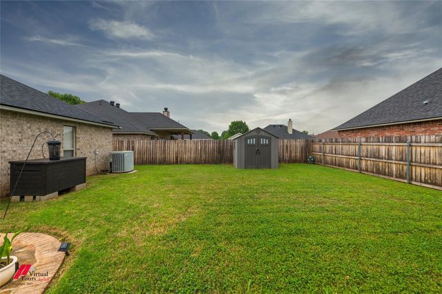 2302 Tallgrass, Bossier City, LA 71111