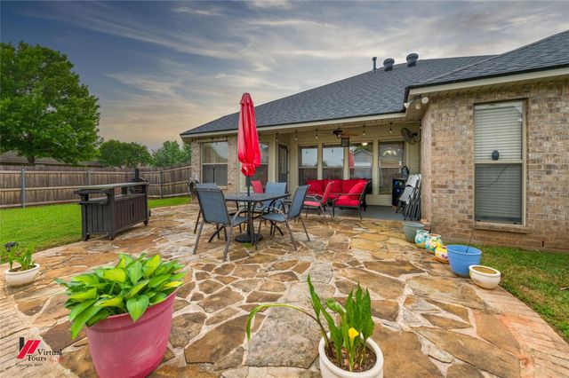 2302 Tallgrass, Bossier City, LA 71111