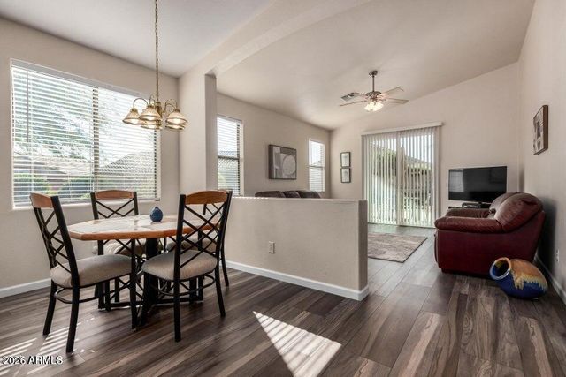 17709 W SUNBELT Drive, Surprise, AZ 85374