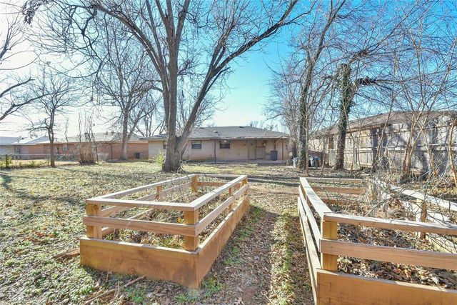 4805 Leslie Drive, Del City, OK 73115