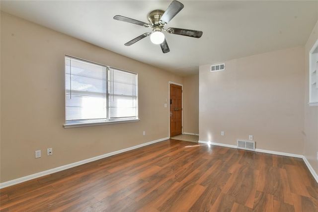 4805 Leslie Drive, Del City, OK 73115