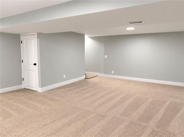 1810 N 60th Street, Kansas City, KS 66102