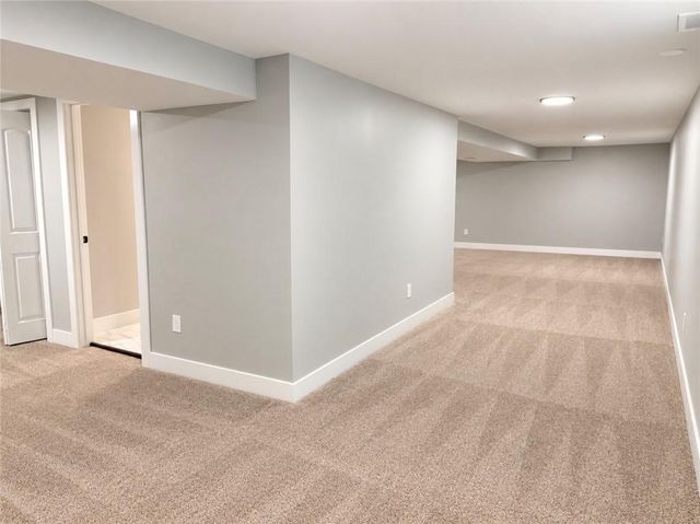 1810 N 60th Street, Kansas City, KS 66102