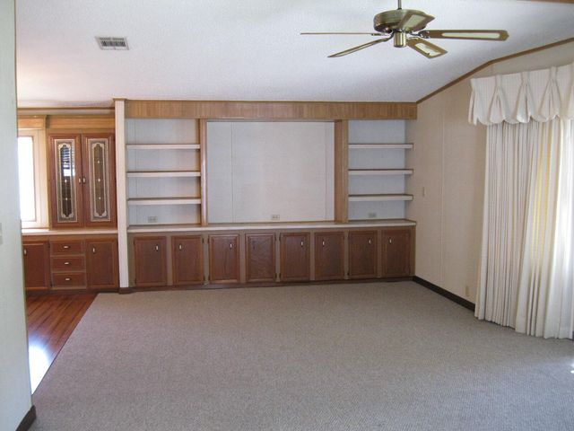 493 Hemingway Terrace, Fort Pierce, FL 34982