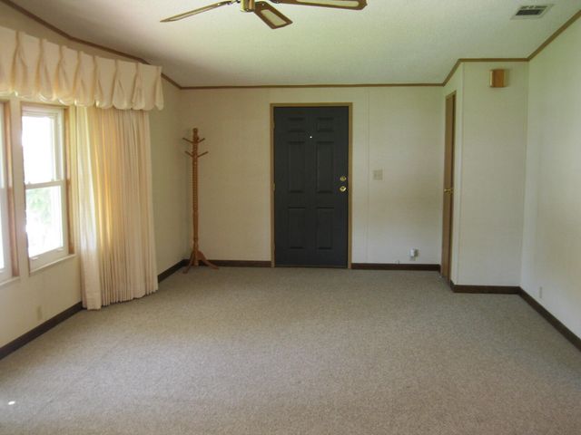 493 Hemingway Terrace, Fort Pierce, FL 34982