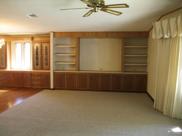 493 Hemingway Terrace, Fort Pierce, FL 34982