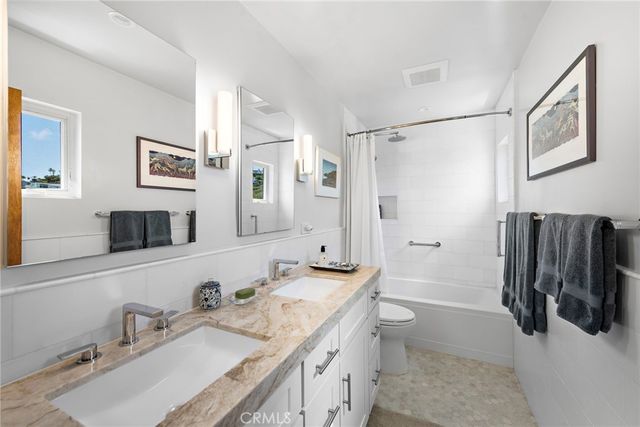 683 Alta Vista Way, Laguna Beach, CA 92651