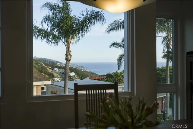 683 Alta Vista Way, Laguna Beach, CA 92651