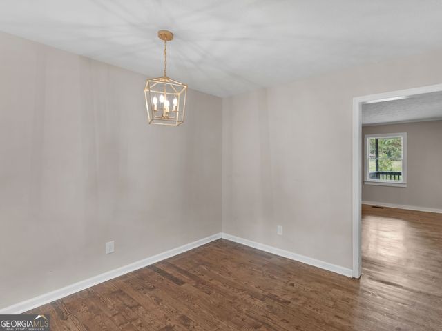 2172 Garner Road, Gay, GA 30218