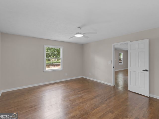 2172 Garner Road, Gay, GA 30218