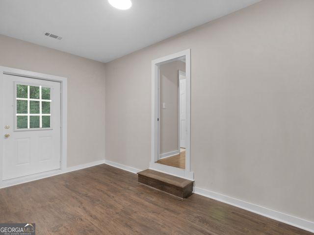 2172 Garner Road, Gay, GA 30218