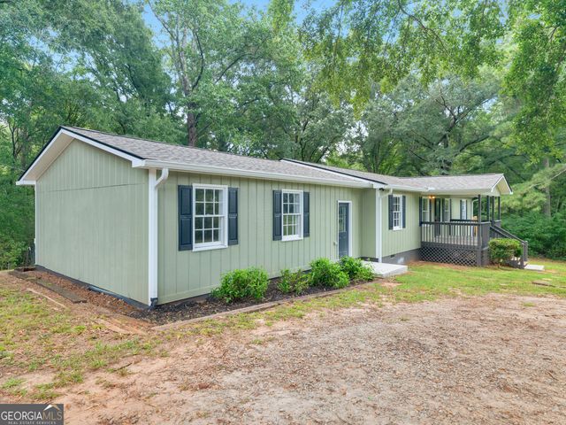 2172 Garner Road, Gay, GA 30218