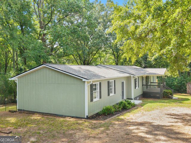 2172 Garner Road, Gay, GA 30218