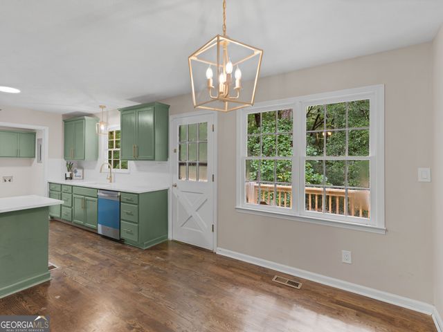 2172 Garner Road, Gay, GA 30218