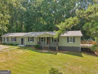 2172 Garner Road, Gay, GA 30218