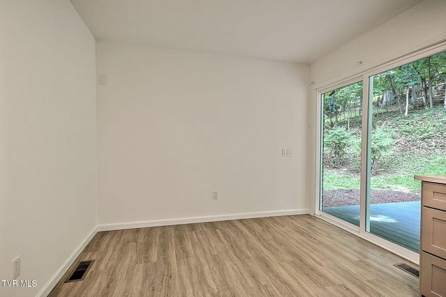 3718 Cheekwood Drive, Kingsport, TN 37660