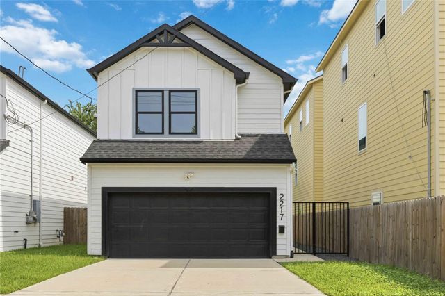 2217 Lee Street, Houston, TX 77026