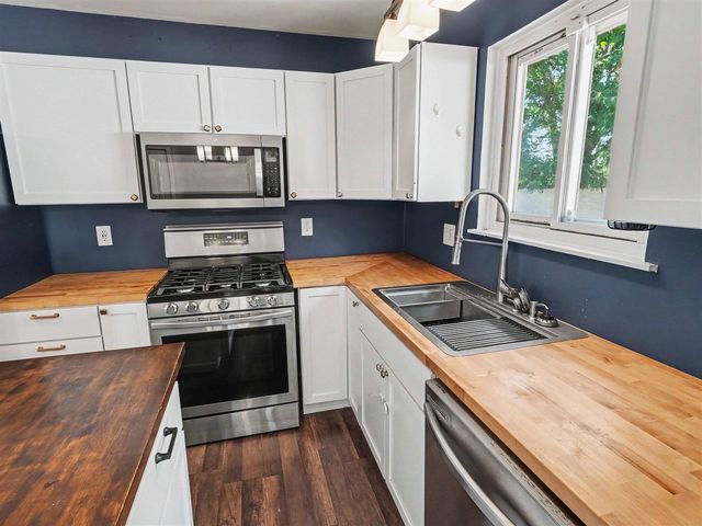 35304 Fairchild Street, Westland, MI 48186
