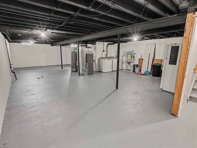 35304 Fairchild Street, Westland, MI 48186