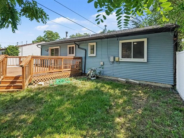 35304 Fairchild Street, Westland, MI 48186
