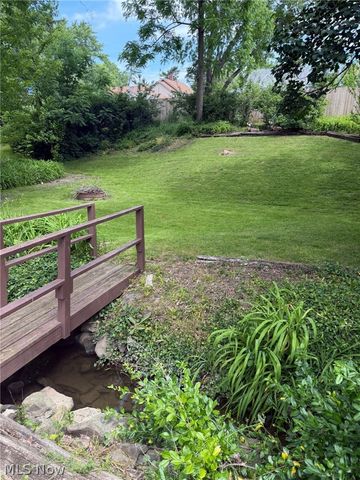 481 Shupe Avenue, Amherst, OH 44001