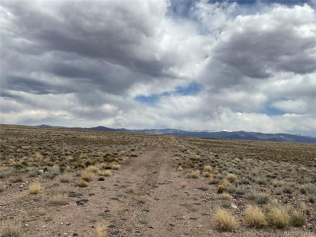 5 Nineteenth St., Blanca, CO 81123