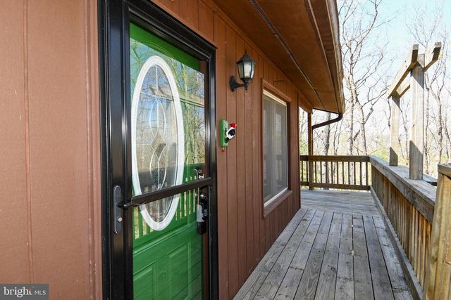 4562 QUAIL RUN DR, Marshall, VA 20115
